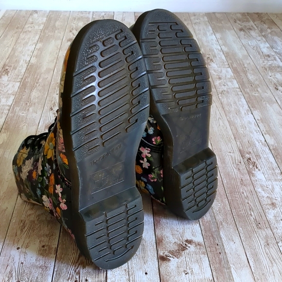 Dr. Martens 1460 Pascal 8 Eye Darcy Floral Leather High Top Boots 8 - Picture 13 of 17